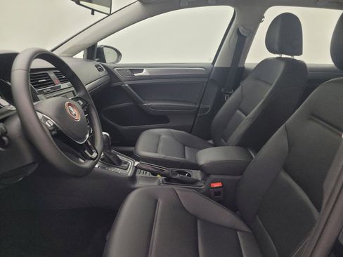 Used 2021 Volkswagen Golf 4-Door FWD image 17