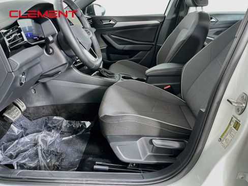 Used 2025 Volkswagen Jetta Sport FWD image 26