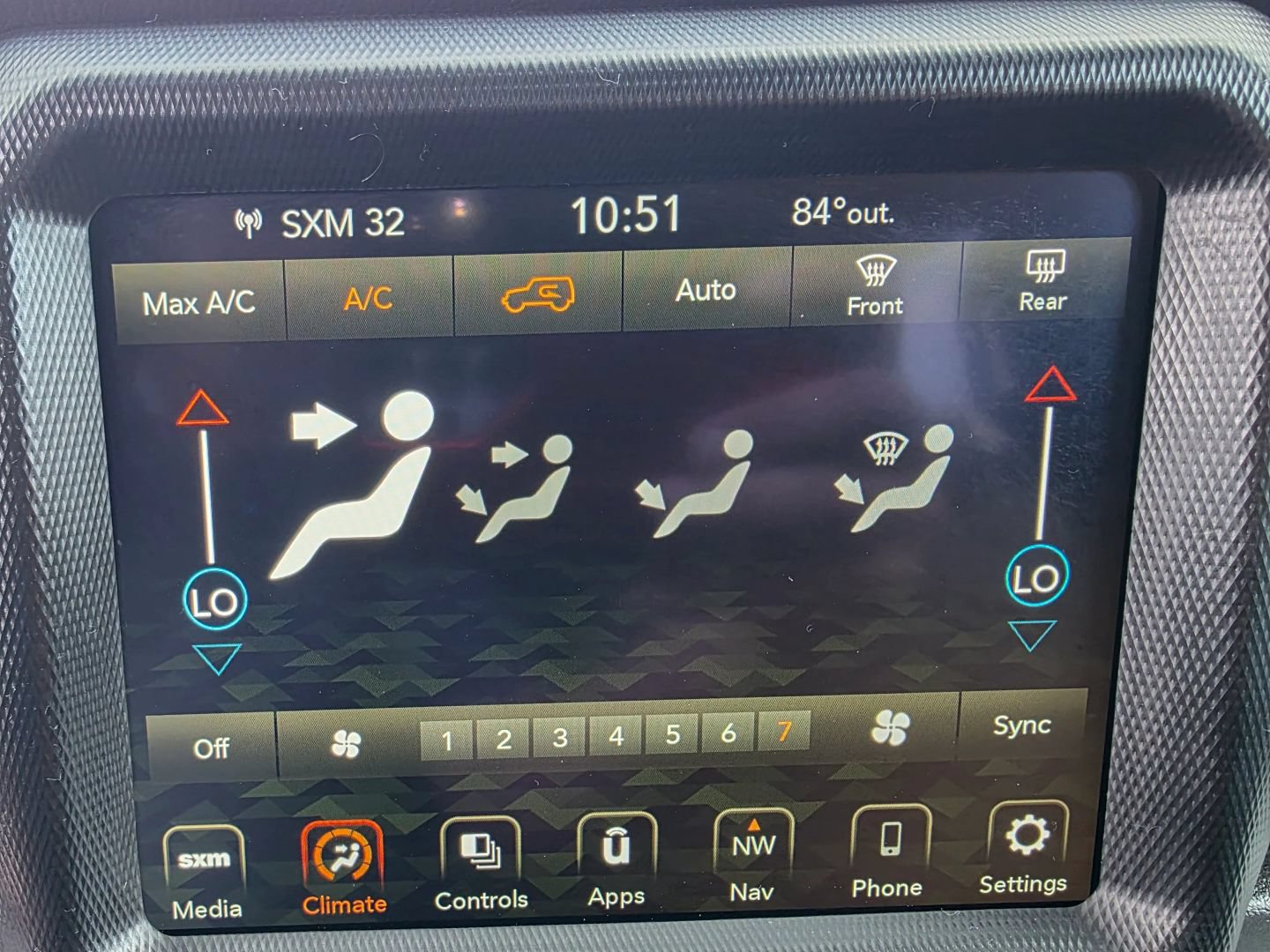 Used 2021 Jeep Wrangler Unlimited Sahara AWD/4WD image 21