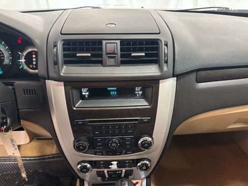 Used 2010 Mercury Milan Premier image 24