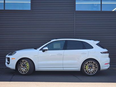 New 2025 Porsche Cayenne S