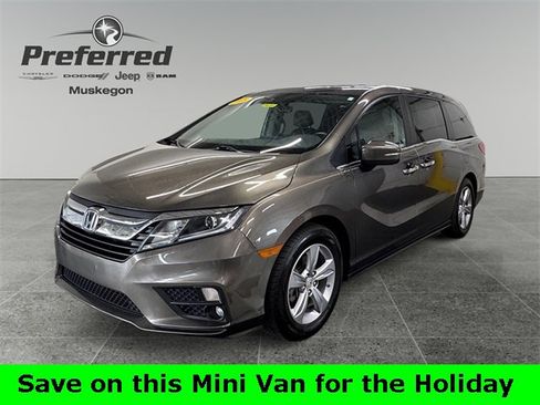 Used 2018 Honda Odyssey EX-L image 2