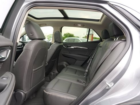 Used 2022 Buick Envision Essence w/ Technology Package I AWD/4WD image 19