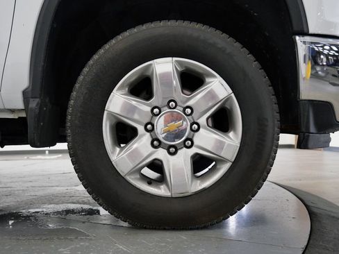 Used 2021 Chevrolet Silverado 2500 LTZ w/ LTZ Premium Package AWD/4WD image 36