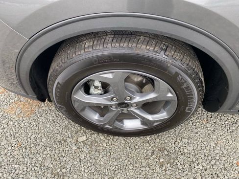 Used 2025 Ford Escape ST-Line image 26