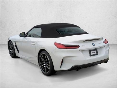 New 2026 BMW Z4 sDrive30i w/ Shadowloine Package RWD image 9