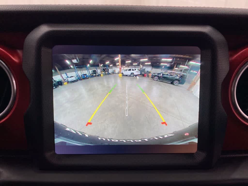 Used 2021 Jeep Wrangler Unlimited Rubicon AWD/4WD image 26