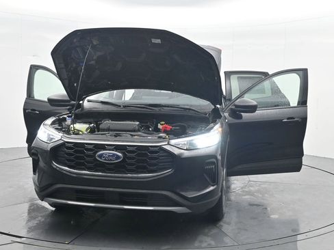 New 2026 Ford Escape ST-Line w/ Tech Pack #1 FWD image 46