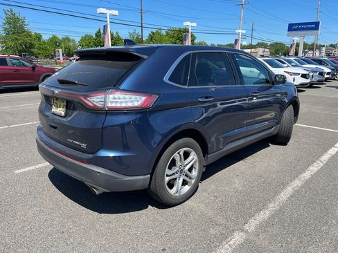 Used 2017 Ford Edge Titanium w/ Equipment Group 301A AWD/4WD image 3