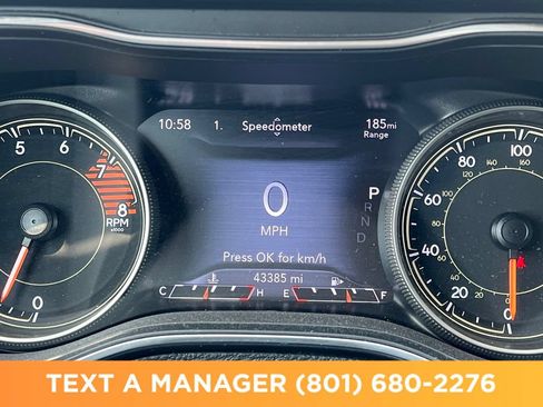 Used 2021 Jeep Cherokee Trailhawk w/ Comfort/Convenience Group AWD/4WD image 19