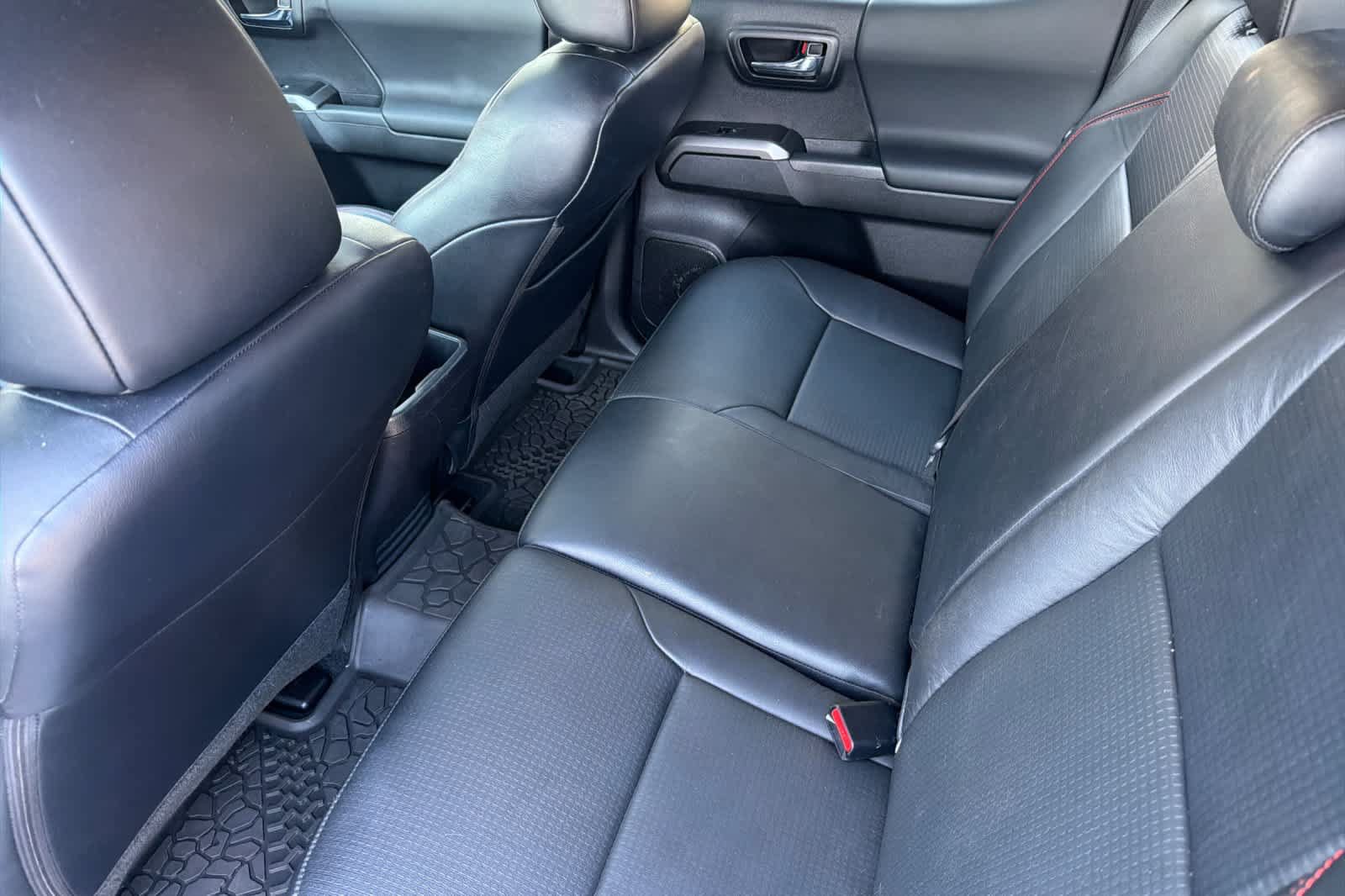 Used 2023 Toyota Tacoma TRD Pro AWD/4WD image 4