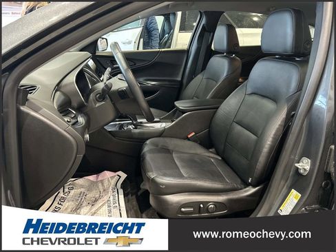 Used 2016 Chevrolet Malibu LT w/ Leather Package image 14