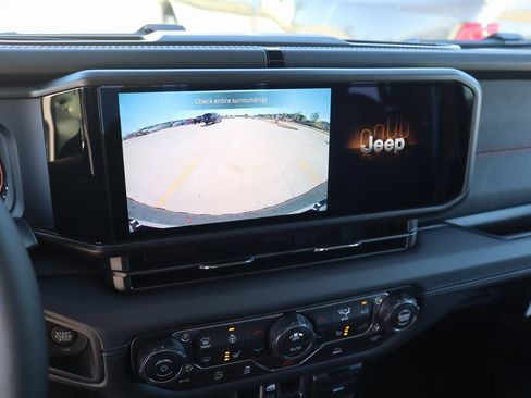 New 2026 Jeep Wrangler Rubicon image 6