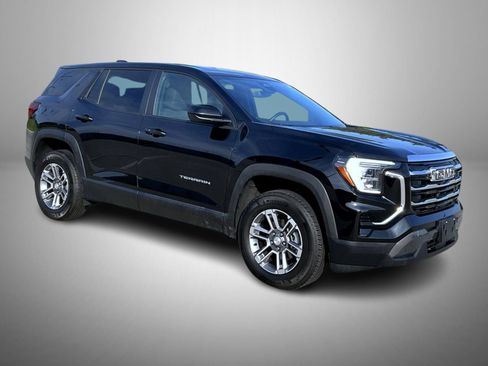 Used 2026 GMC Terrain Elevation AWD/4WD image 3