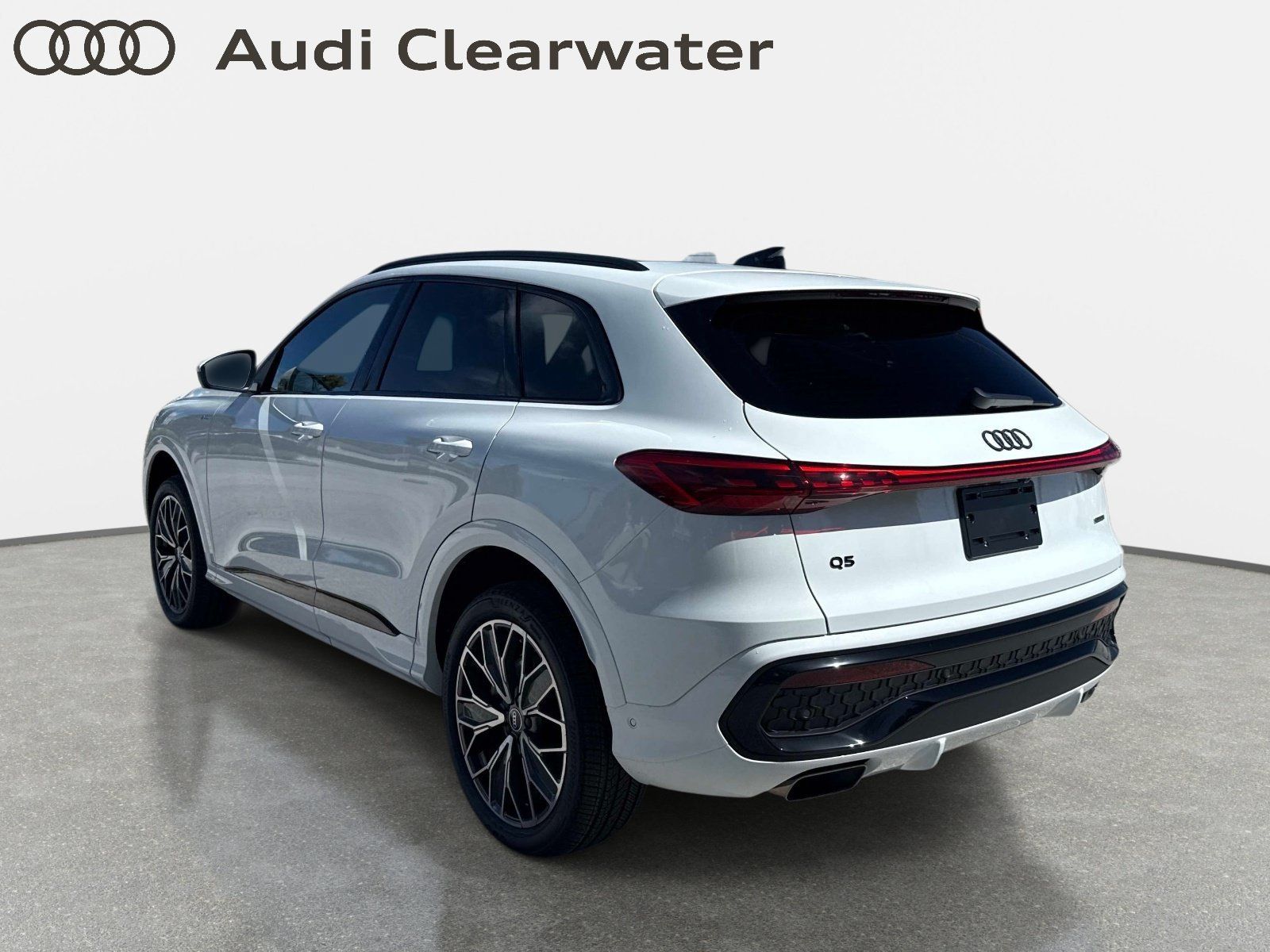 New 2026 Audi Q5 Premium Plus AWD/4WD image 3