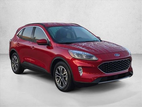 Used 2020 Ford Escape SEL FWD image 3