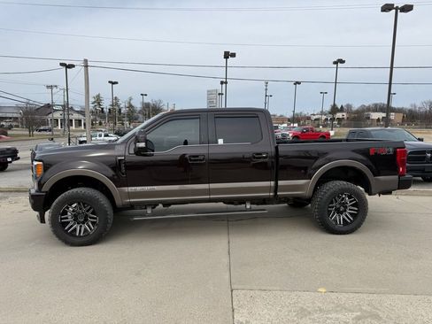 Used 2018 Ford F250 King Ranch w/ King Ranch Ultimate Package image 10