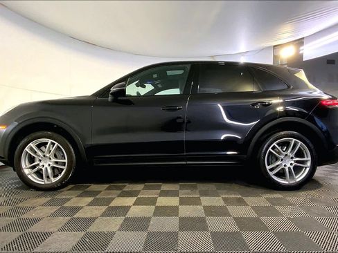 Used 2021 Porsche Cayenne S image 2