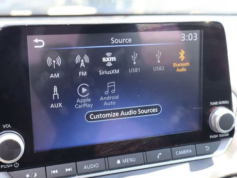 Used 2024 Nissan Sentra SV FWD image 8