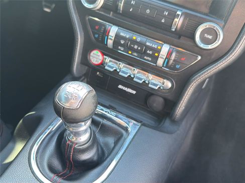 Used 2017 Ford Mustang GT Premium RWD image 18