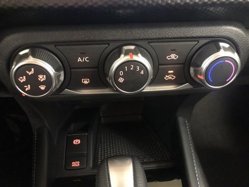 Certified 2023 Nissan Kicks SV image 16