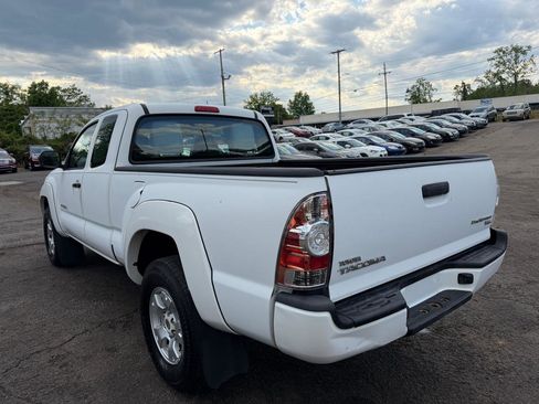 Used 2009 Toyota Tacoma PreRunner RWD image 7