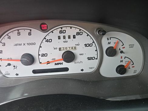 Used 2000 Ford Ranger XL image 12