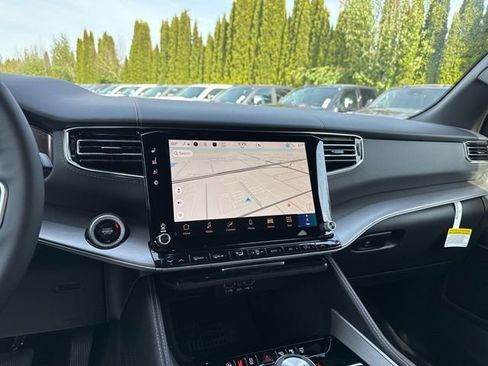 New 2026 Jeep Grand Wagoneer Limited AWD/4WD image 16