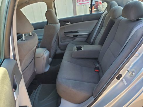 Used 2009 Honda Accord EX image 29
