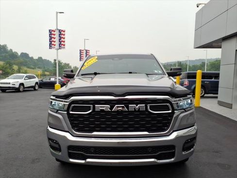 Used 2025 RAM 1500 Big Horn AWD/4WD image 3