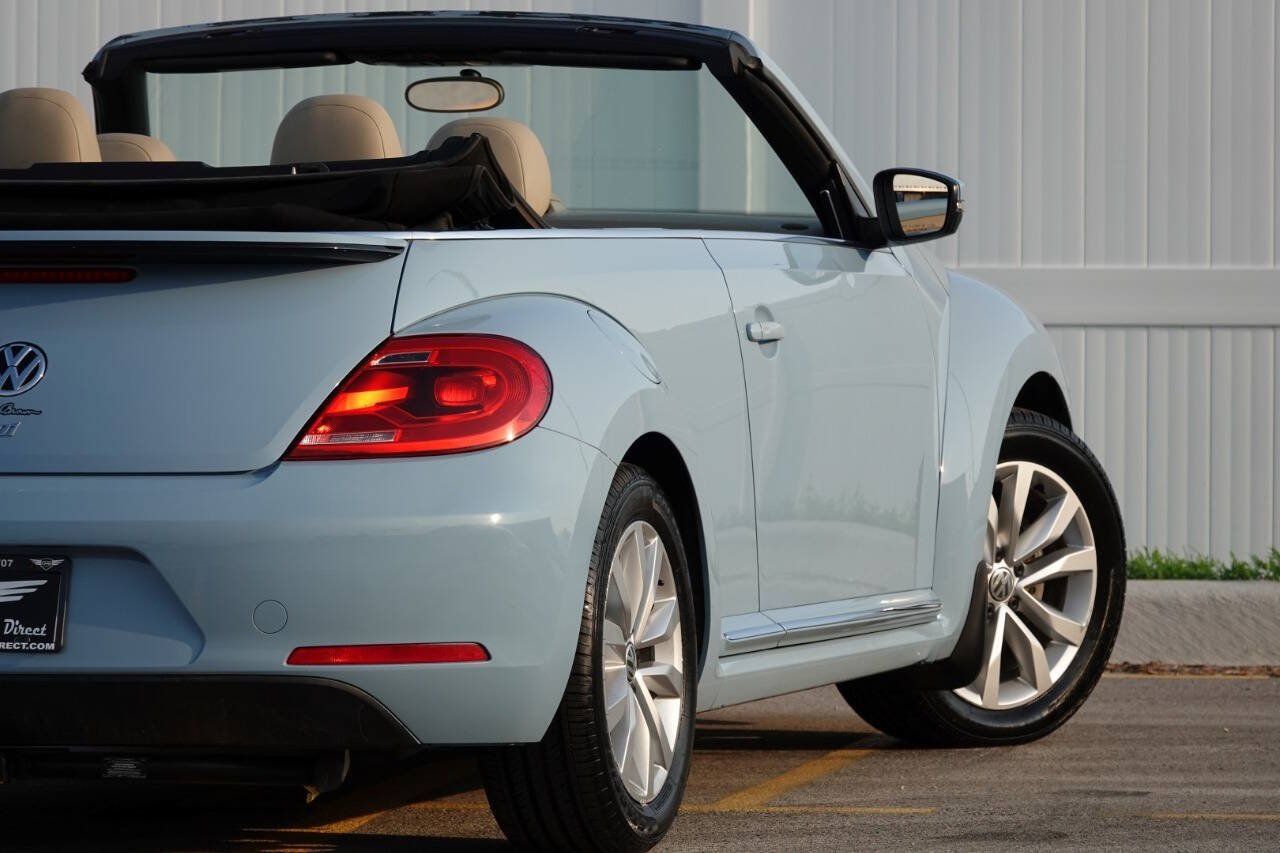 Used 2014 Volkswagen Beetle TDI FWD image 25