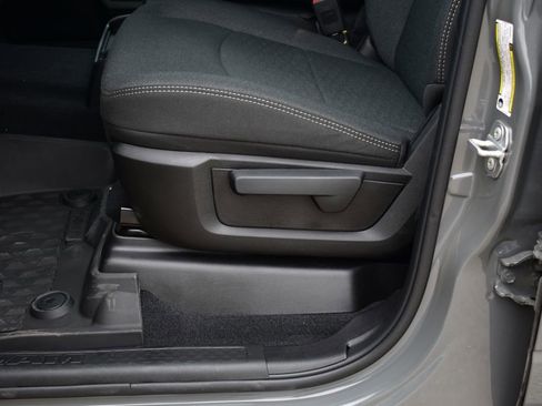 New 2026 RAM 2500 Tradesman AWD/4WD image 25