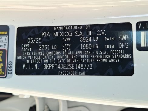 New 2025 Kia K4 LXS image 21