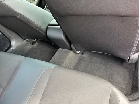 Used 2023 Honda Civic Sport image 18