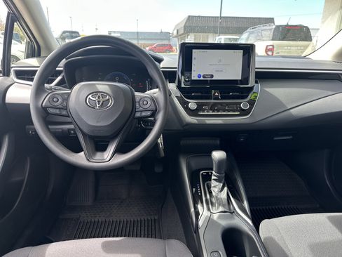 Used 2026 Toyota Corolla LE image 15