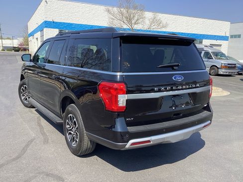 Used 2024 Ford Expedition Max XLT AWD/4WD image 2