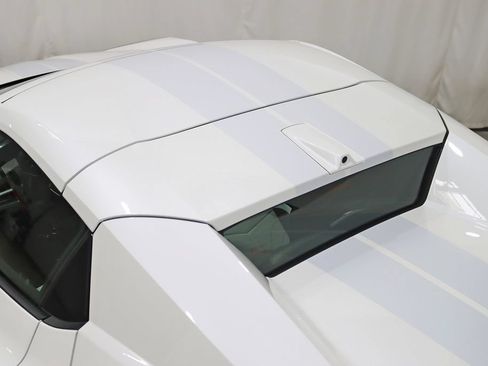 Used 2023 Chevrolet Corvette Stingray Premium Conv w/ Z51 Performance Package RWD image 36