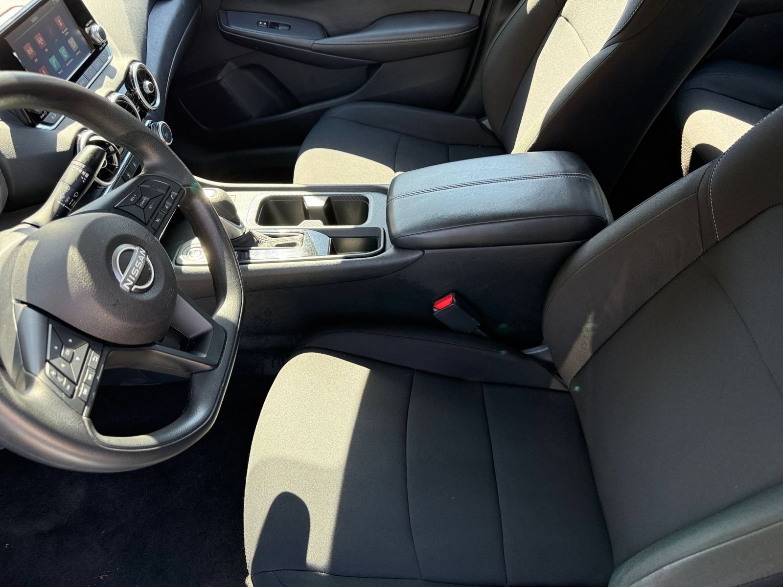 Used 2025 Nissan Sentra S FWD image 35
