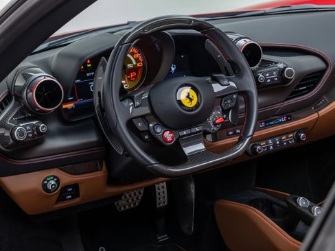 Certified 2023 Ferrari F8 Tributo RWD image 67