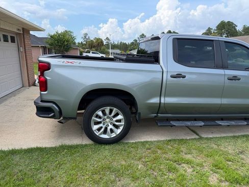 Used 2023 Chevrolet Silverado 1500 Custom AWD/4WD image 3