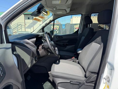 Used 2020 Ford Transit Connect XL FWD image 17