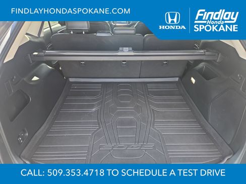 Used 2020 Ford Edge Titanium w/ Class II Trailer Tow Package AWD/4WD image 12