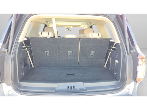 Used 2024 Ford Expedition Limited AWD/4WD image 13