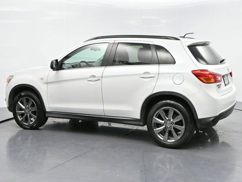 Used 2013 Mitsubishi Outlander Sport LE image 5