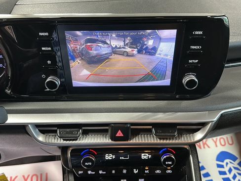 Used 2022 Kia K5 LX FWD image 22