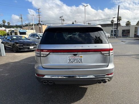 Used 2022 Lincoln Aviator Reserve image 6