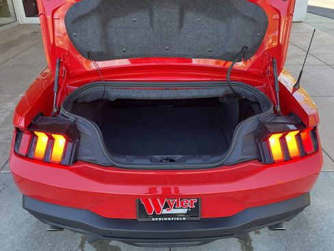 Used 2024 Ford Mustang GT Premium image 25