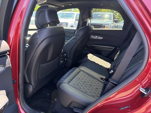 Used 2024 Genesis GV70 3.5T Sport w/ Sport Prestige Package AWD/4WD image 13