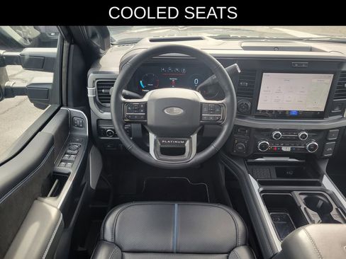 Used 2025 Ford F350 Platinum image 12