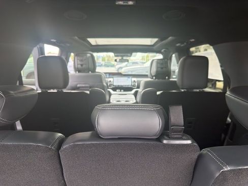 New 2026 Ford Expedition Platinum AWD/4WD image 14